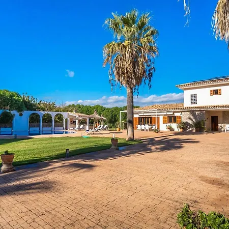 Belvilla By Oyo In Villa